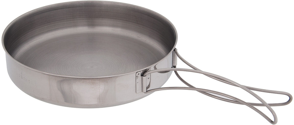 Olicamp AK cookset lid used as a shallow frying pan with handles extended