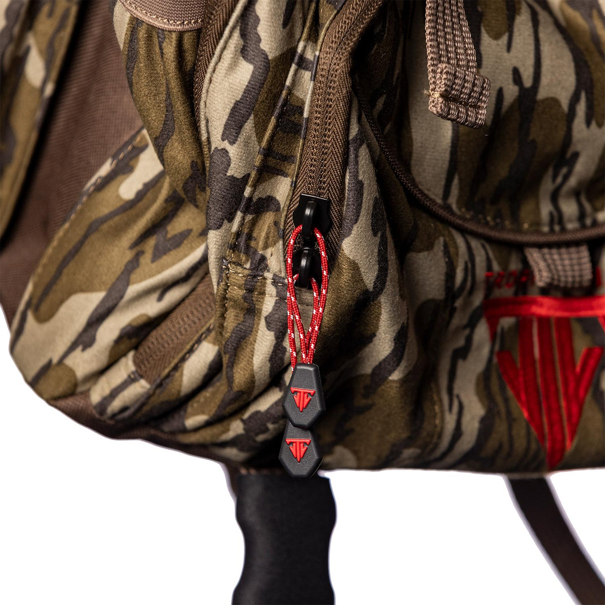 Trophyline Platow Bottomland pack — exterior straps and storage detail